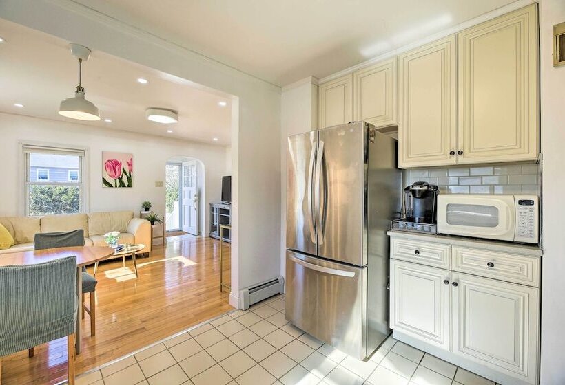 Glen Head Home W/ Yard ~ 28 Mi To Nyc