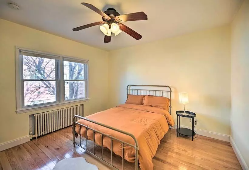 Glen Head Home W/ Yard ~ 28 Mi To Nyc