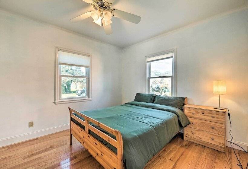 Glen Head Home W/ Yard ~ 28 Mi To Nyc