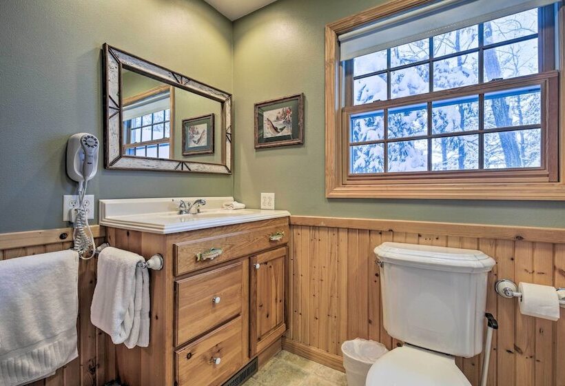 The Minocqua Blue House  W/ Private Beach & Pier