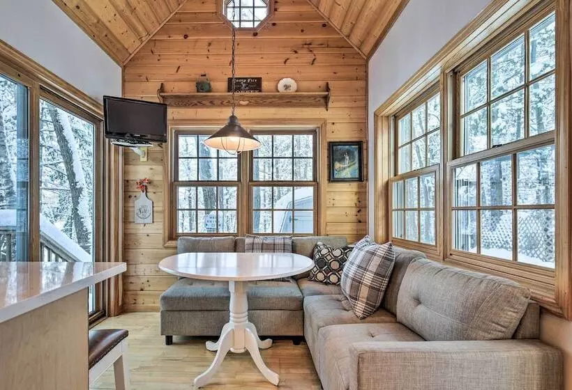 The Minocqua Blue House  W/ Private Beach & Pier