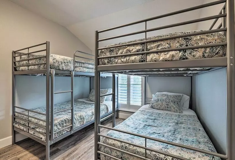 Home On San Jacinto River W/ Pool, Dock & Deck!