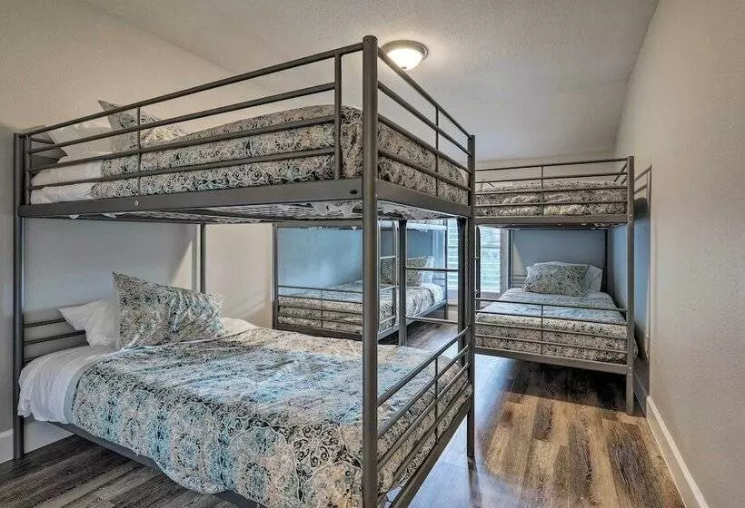 Home On San Jacinto River W/ Pool, Dock & Deck!