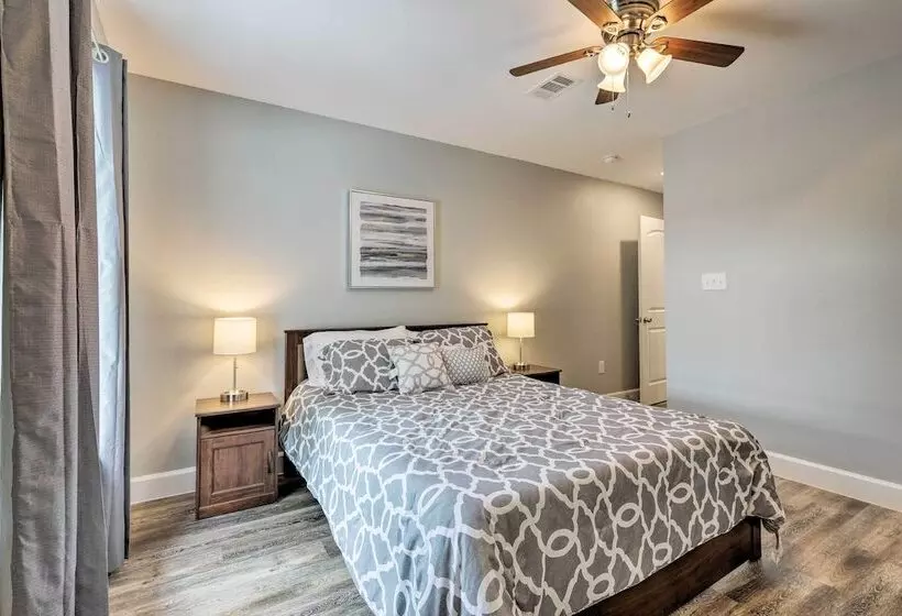 Home On San Jacinto River W/ Pool, Dock & Deck!