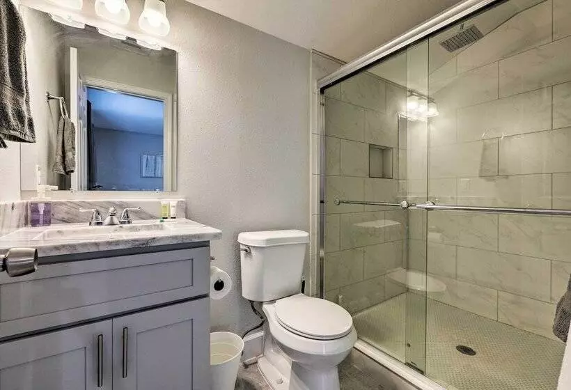 Home On San Jacinto River W/ Pool, Dock & Deck!