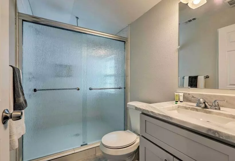 Home On San Jacinto River W/ Pool, Dock & Deck!