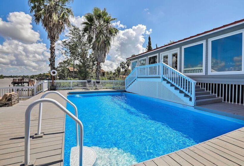 Home On San Jacinto River W/ Pool, Dock & Deck!