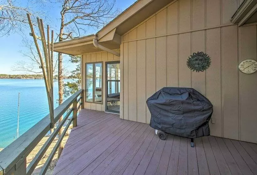Hot Springs Village Lakehouse Near Golfing!