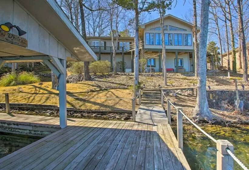 Hot Springs Village Lakehouse Near Golfing!
