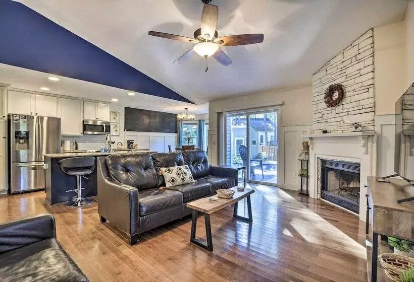 Idyllic Pinehurst Home, Near Golf Course!