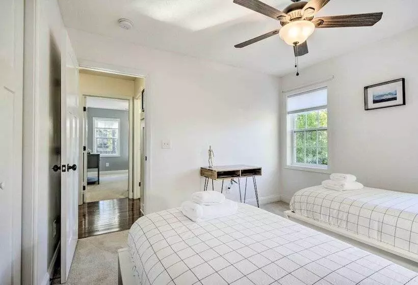 Idyllic Pinehurst Home, Near Golf Course!