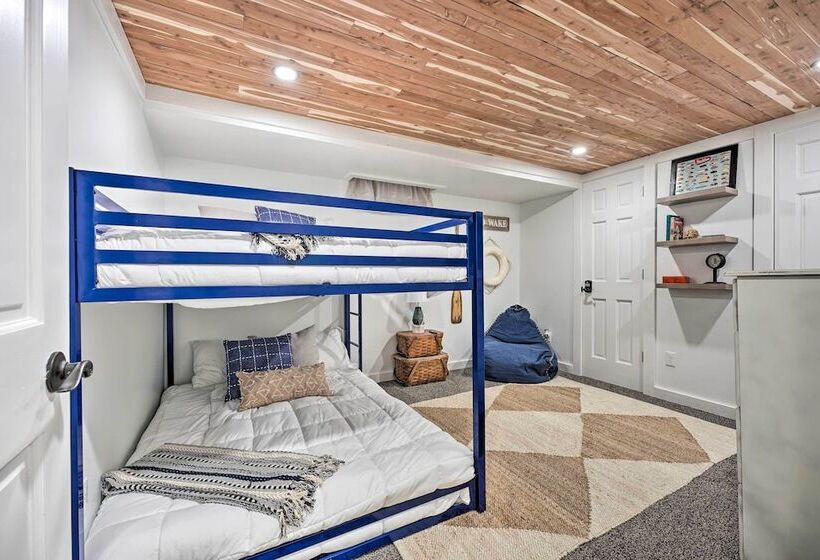 Lakefront Battle Creek Home W/ Fishing Dock!