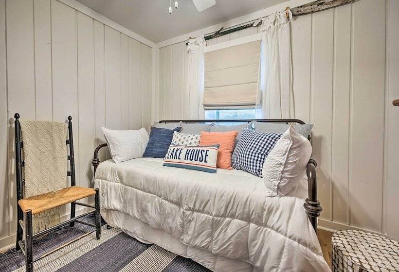 Lakefront Battle Creek Home W/ Fishing Dock!