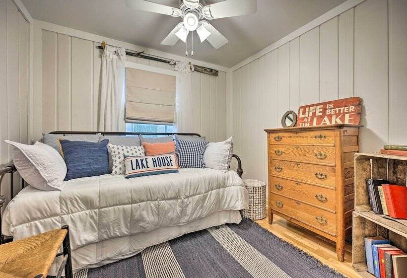 Lakefront Battle Creek Home W/ Fishing Dock!