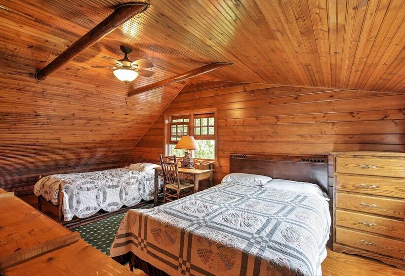 Lakefront Mercer Cabin W/ Fire Pit & Porch