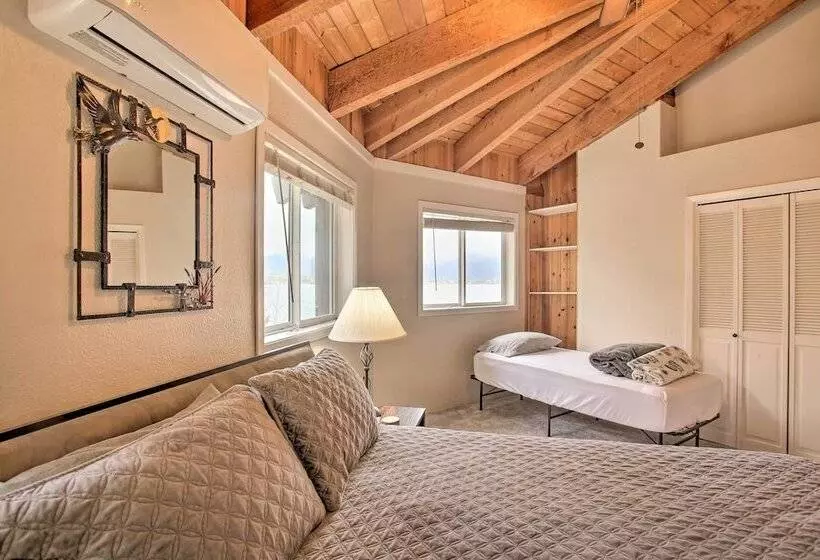 Lakefront Getaway W/ Hot Tub ~ 14 Mi To Schweitzer