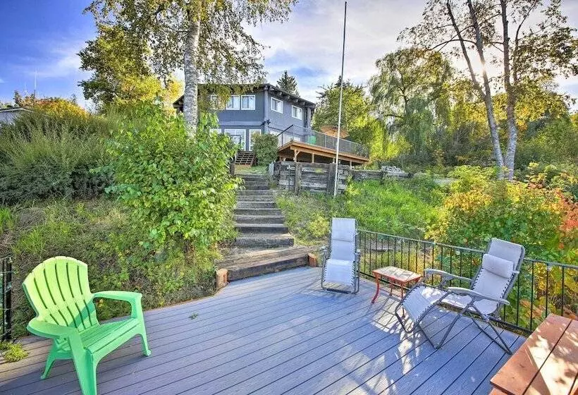 Lakefront Getaway W/ Hot Tub ~ 14 Mi To Schweitzer