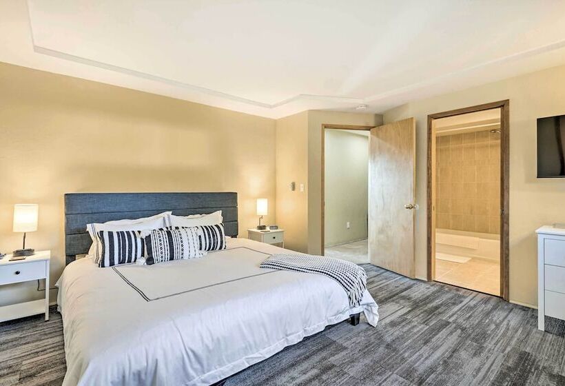 Lakefront Lynwood Home W/ Deck 19 Mi To Seattle!