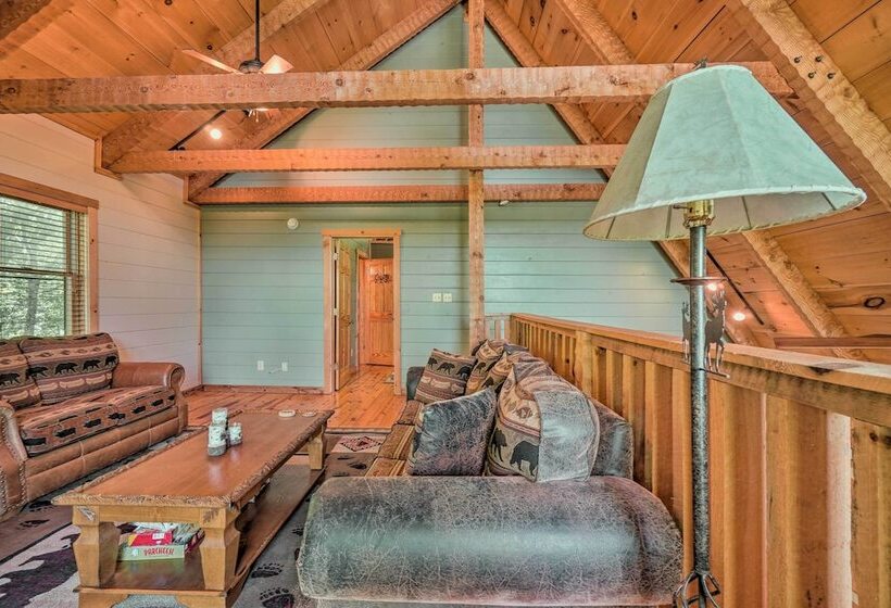 Cabin W/ Decks & Fireplace: 11 Mi To Pigeon Forge!