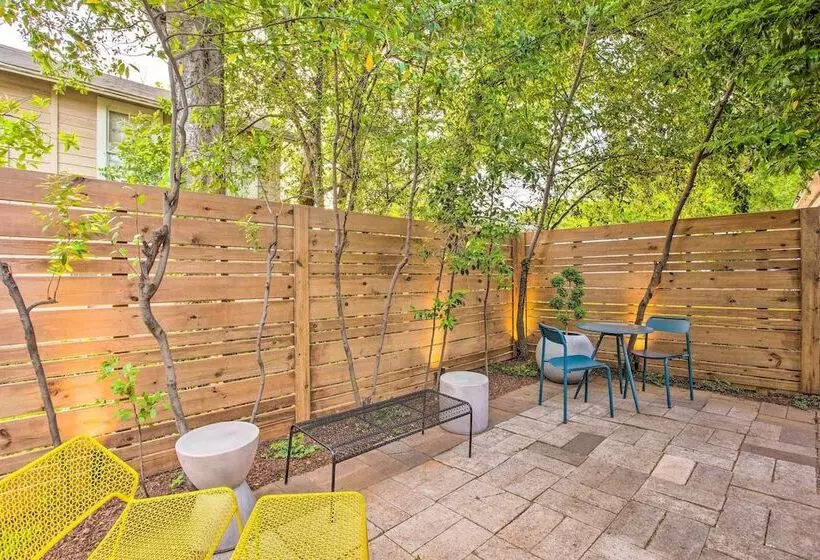 Newly Updated & Charming Azalea District Home