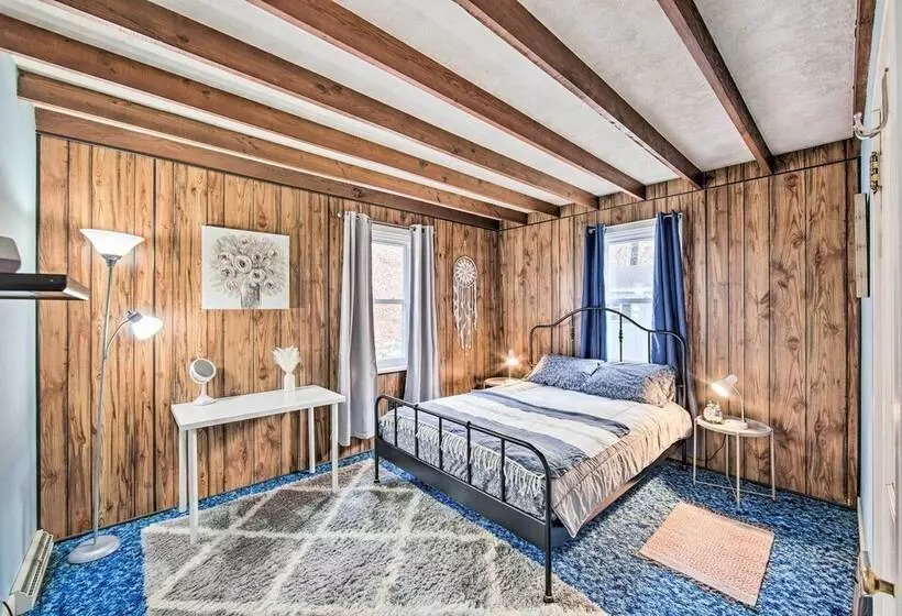 Pet Friendly Mohnton House Near Golf Course!