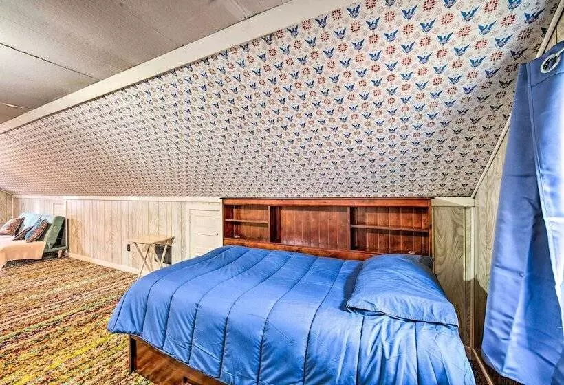 Pet Friendly Mohnton House Near Golf Course!