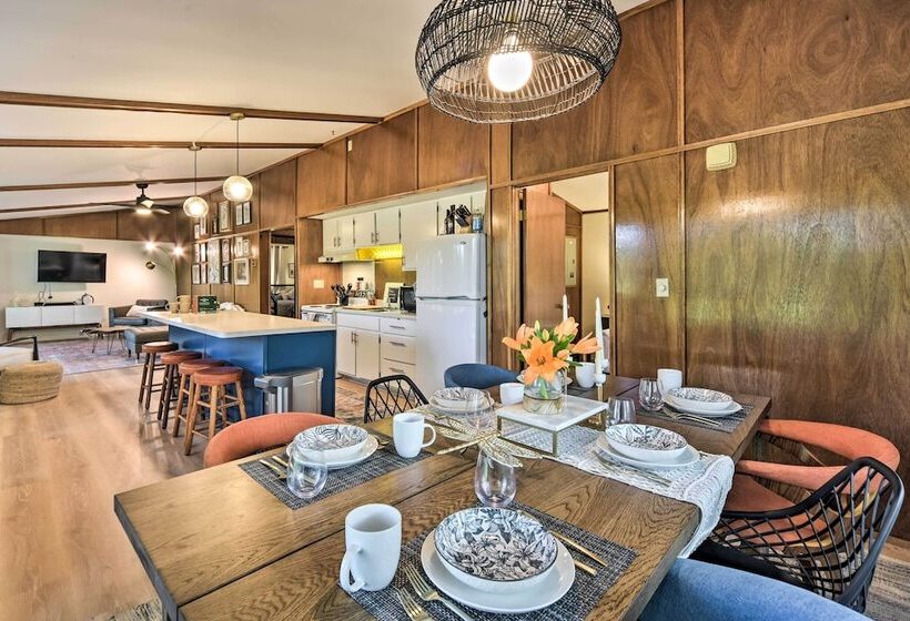 Pine City Getaway, Steps From Snake River!