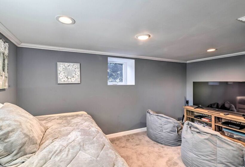 Quaint Ligonier Family Home   3 Miles To Idlewild!