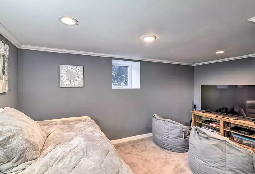 Quaint Ligonier Family Home   3 Miles To Idlewild!