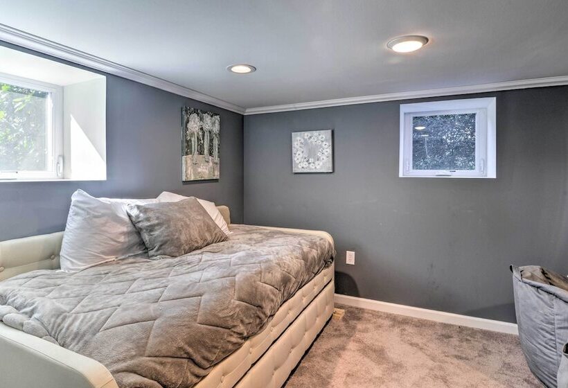 Quaint Ligonier Family Home   3 Miles To Idlewild!