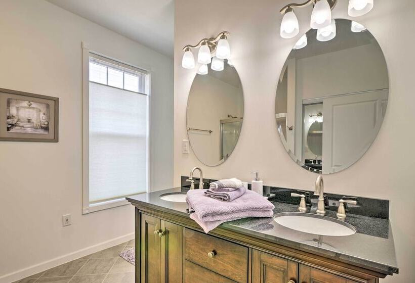 Quaint Ligonier Family Home   3 Miles To Idlewild!