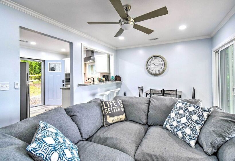 Relaxing Riverfront Cottage W/ Boat Dock!