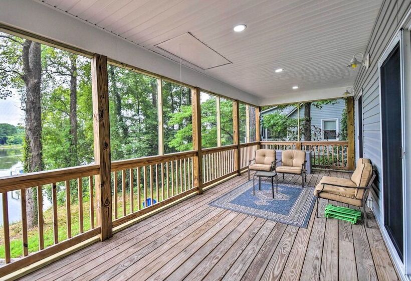 Relaxing Riverfront Cottage W/ Boat Dock!