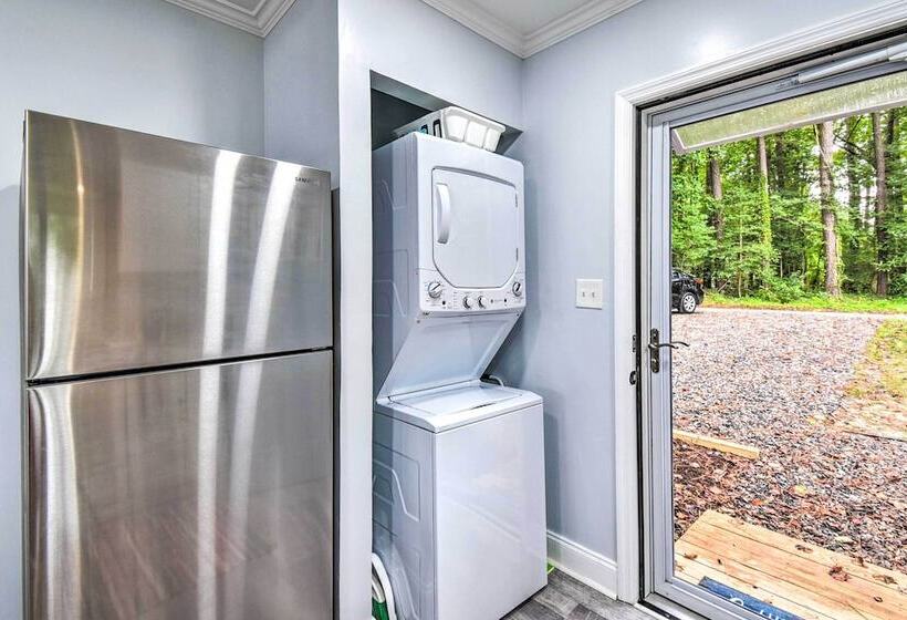 Relaxing Riverfront Cottage W/ Boat Dock!