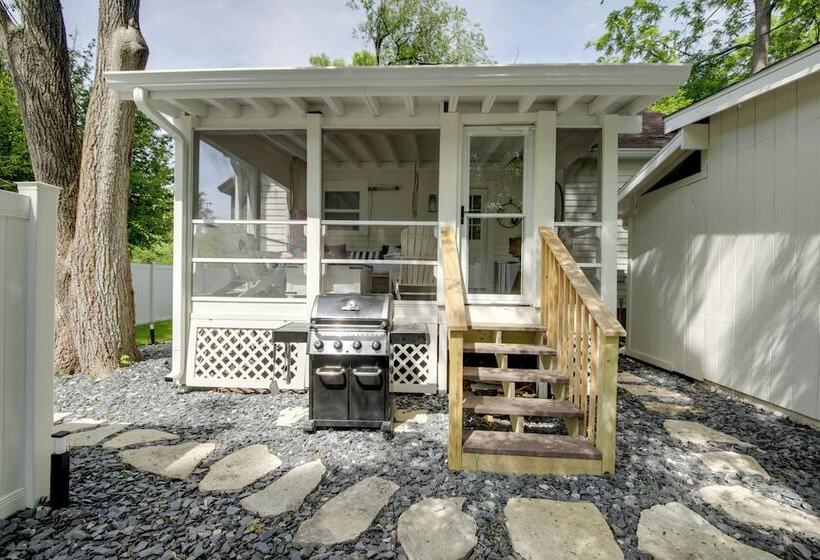 Renovated Bloomington Home Steps To Campus!