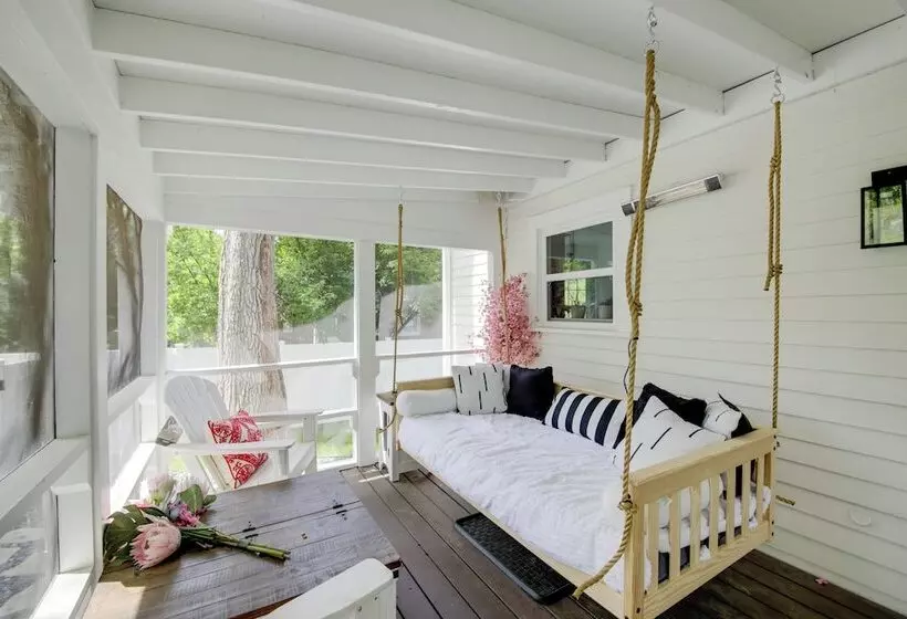 Renovated Bloomington Home   Steps To Campus!