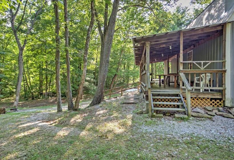Rustic Taswell Cabin: Grill + Walk To Patoka Lake!
