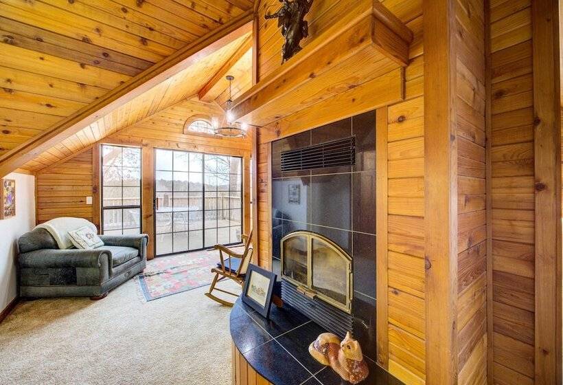 Secluded Beaver Lake Cabin W/ Private Dock!