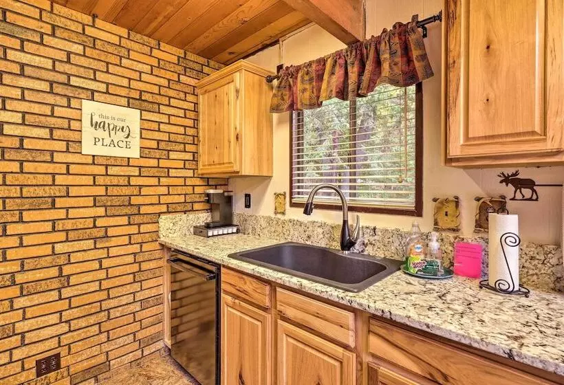 Twain Harte Mountain Cabin W/ Deck   3 Mi To Dtwn