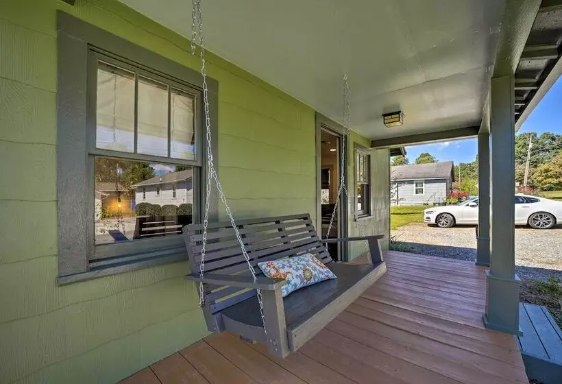 Updated Brevard Home   Close To Downtown!