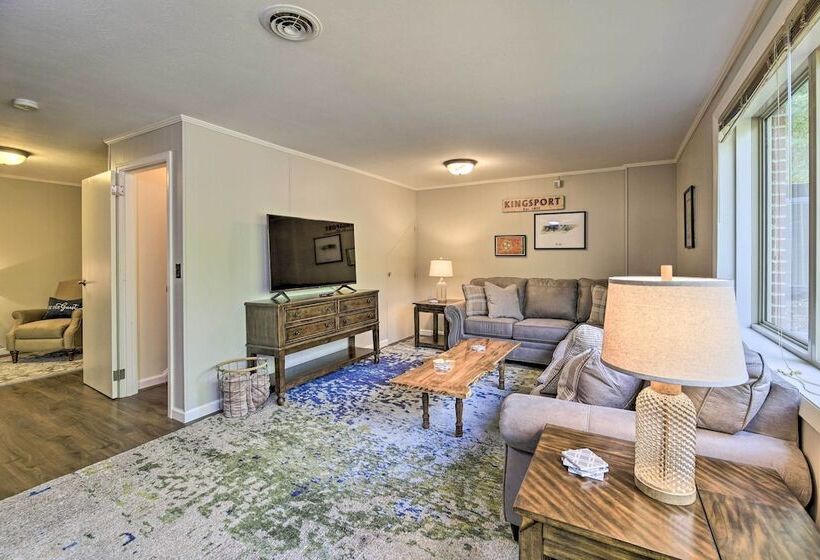 Updated Ranch Style Home W/ Scenic Deck, Pond