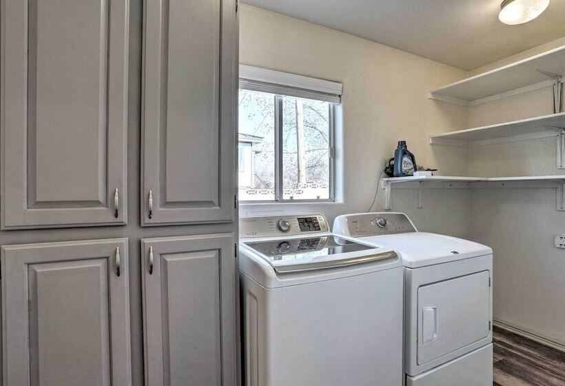 Washington Home W/ Private Hot Tub < 40 Mi To Zion