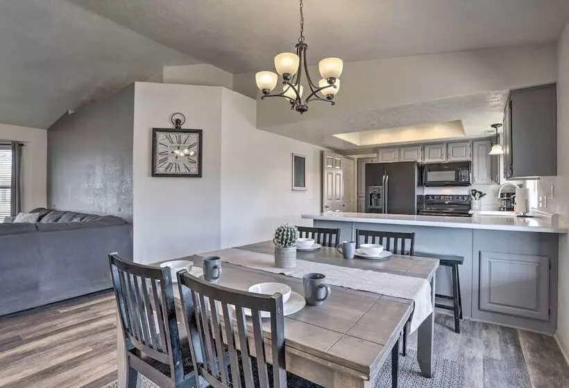 Washington Home W/ Private Hot Tub < 40 Mi To Zion