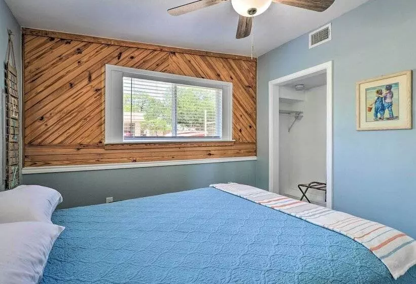 Private Dock   Waterfront Lake Brownwood Gem!