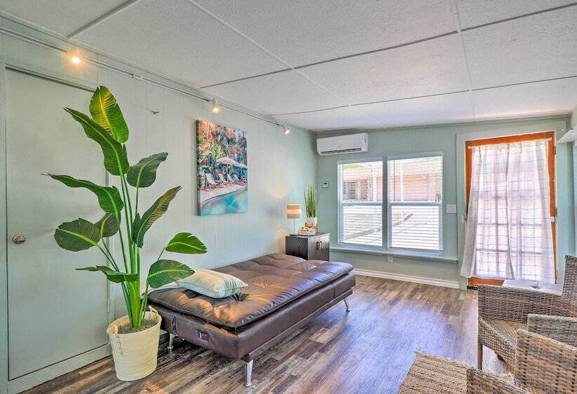 Private Dock   Waterfront Lake Brownwood Gem!