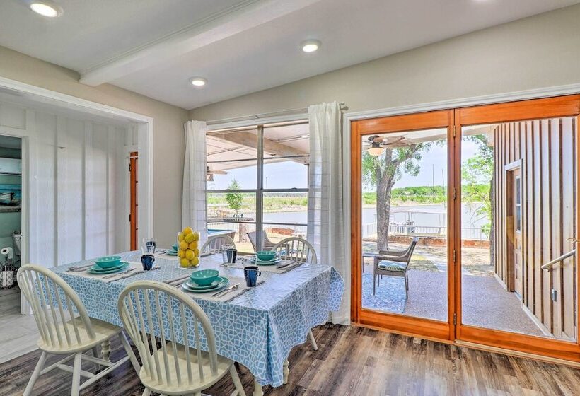 Private Dock   Waterfront Lake Brownwood Gem!