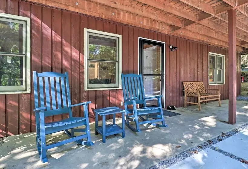 Weaverville Home W/ Wraparound Deck & Fire Pit!