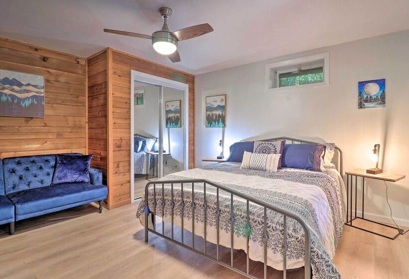 Weaverville Home W/ Wraparound Deck & Fire Pit!