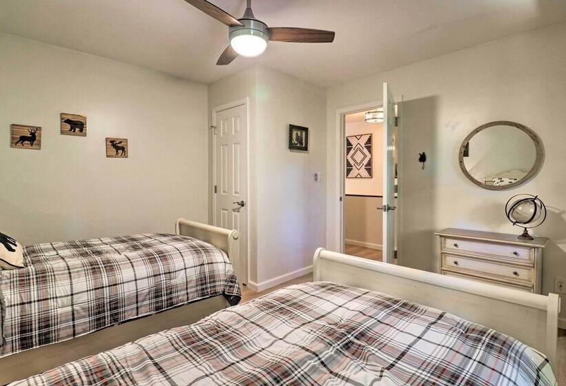 Weaverville Home W/ Wraparound Deck & Fire Pit!