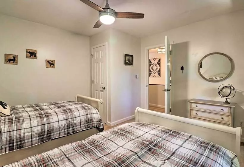 Weaverville Home W/ Wraparound Deck & Fire Pit!